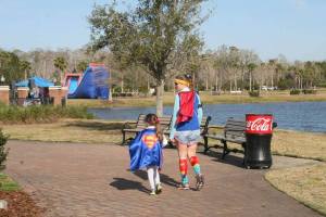 supergirl and wonder woman